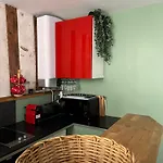 Les Petits Appartement Versailles