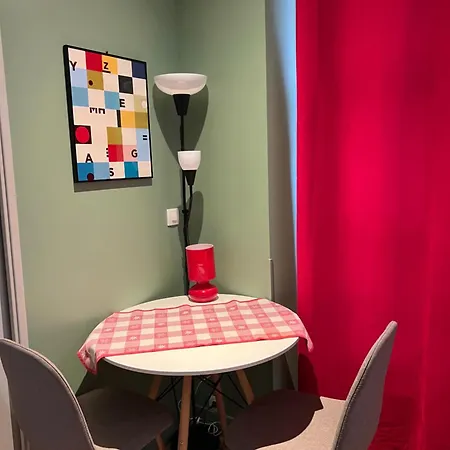 Les Petits Lägenhet Versailles