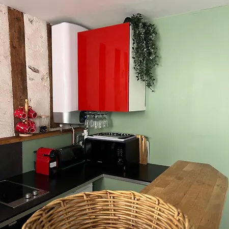 Les Petits Апартаменты Версаль