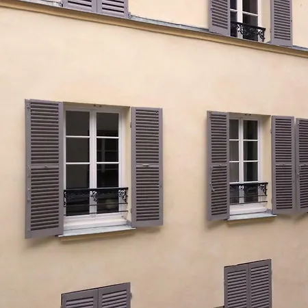 Les Petits * Versailles